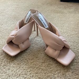 Steve Madden stilettos size 8